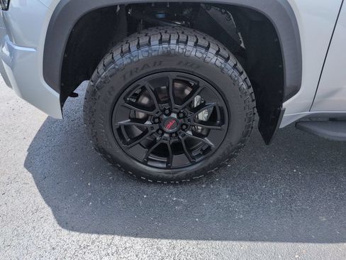 Used 2024 Toyota Tundra Limited w/ TRD Off-Road Package AWD/4WD image 27
