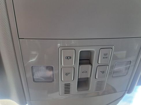 New 2026 Volkswagen Jetta SE image 17