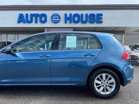 Used 2015 Volkswagen Golf S FWD image 38