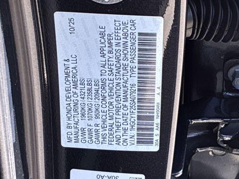 Certified 2025 Honda Accord LX image 37