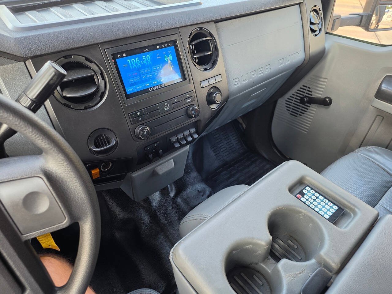 Used 2013 Ford F450 XL w/ Snow Plow Prep Pkg RWD image 27