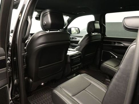 New 2026 Jeep Grand Wagoneer Limited AWD/4WD image 10