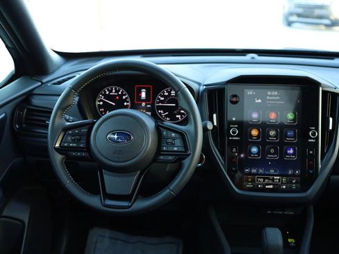 Used 2025 Subaru Forester Premium w/ Convenience Package #1 image 37