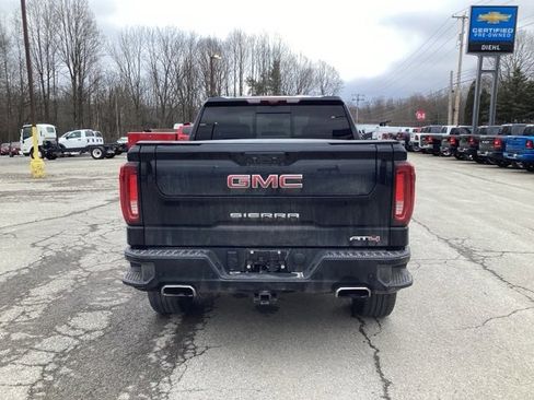 Used 2024 GMC Sierra 1500 AT4 w/ Technology Package image 6