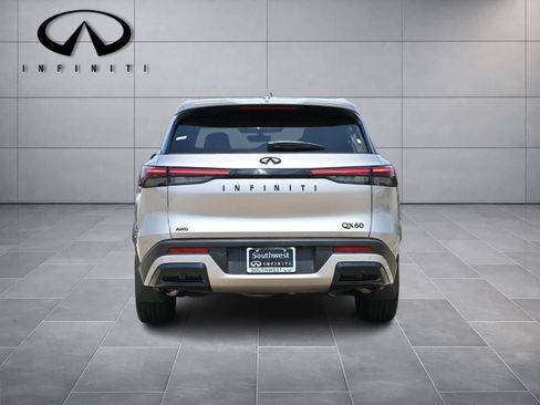Certified 2025 INFINITI QX60 Luxe AWD/4WD image 6