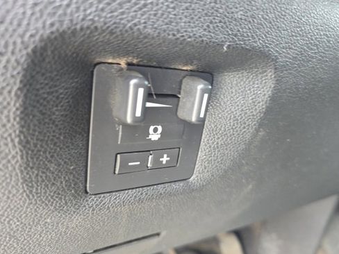 Used 2009 Chevrolet Silverado 2500 LT w/ Exterior Plus Package image 14