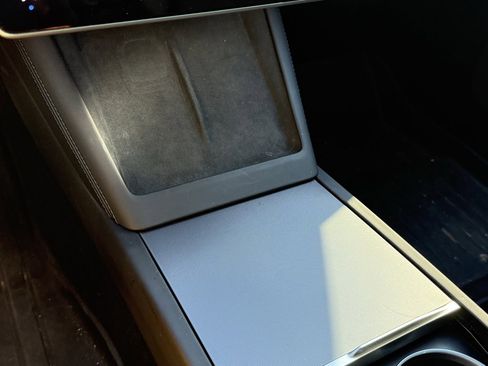 Used 2024 Tesla Model 3 Performance image 18