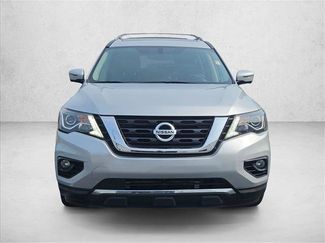 Used 2018 Nissan Pathfinder Platinum FWD video 2