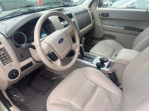 Used 2008 Ford Escape 4WD Hybrid image 29