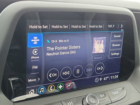 Used 2023 Chevrolet Camaro LT w/ Technology Package image 22