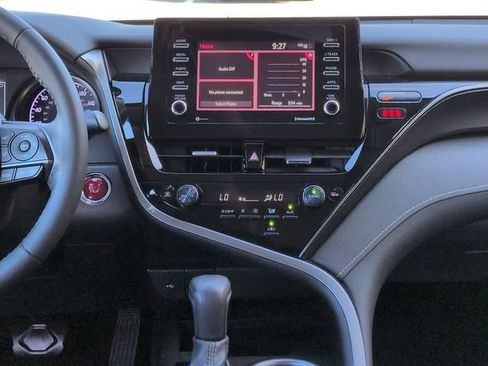 Certified 2022 Toyota Camry SE w/ Convenience Package FWD image 17