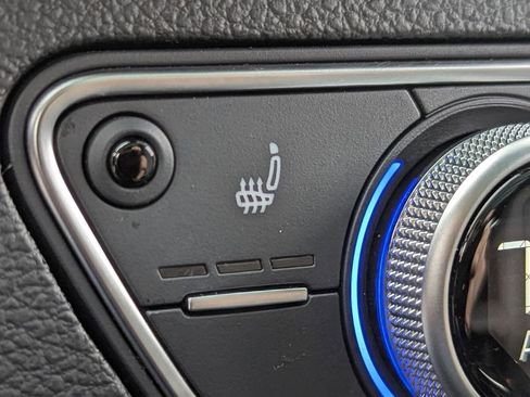 Used 2022 Audi Q5 2.0T Premium w/ Convenience Package image 20