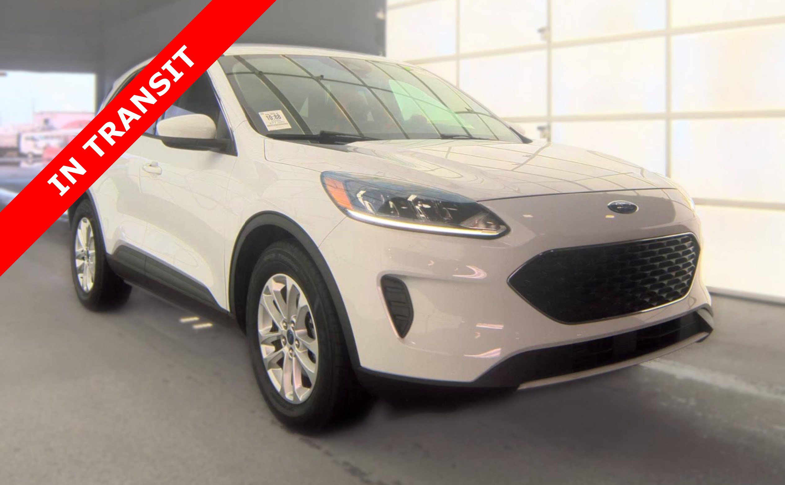 Used 2020 Ford Escape SE FWD image 3