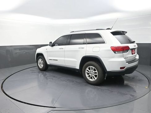 Used 2019 Jeep Grand Cherokee Laredo AWD/4WD image 54