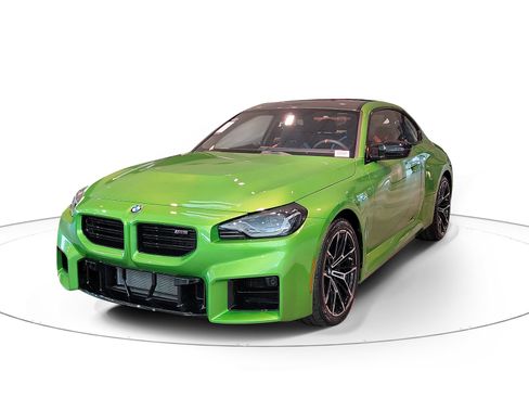 New 2026 BMW M2 w/ Lighting Package RWD image 2
