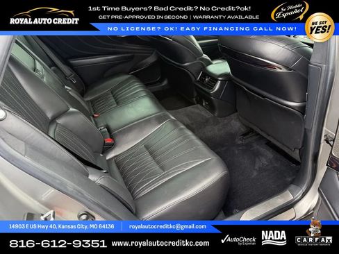Used 2018 Lexus LS 500 w/ Interior Upgrade Package RWD image 9