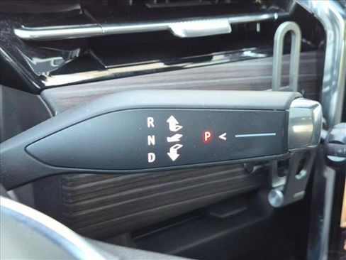 Used 2024 GMC Sierra EV Denali AWD/4WD image 12