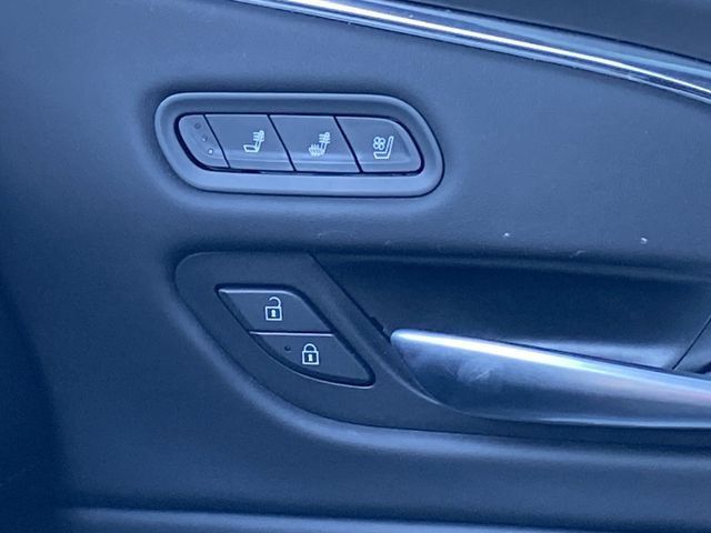 Certified 2023 Cadillac Escalade V AWD/4WD image 37