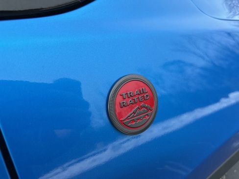 Used 2025 Jeep Compass Trailhawk w/ Trailhawk Elite Group image 22