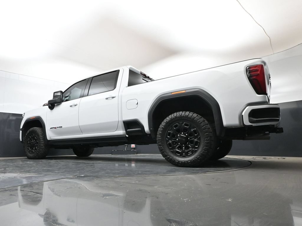 Used 2024 GMC Sierra 2500 AT4 w/ AT4 Premium Plus Package AWD/4WD image 55