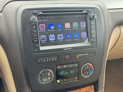 Used 2010 Buick Enclave CXL image 31