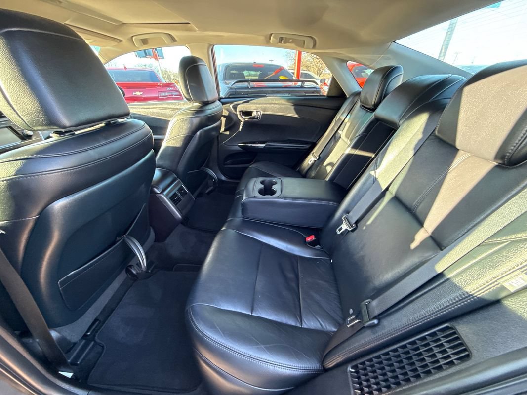 Used 2018 Toyota Avalon XLE Premium FWD image 15
