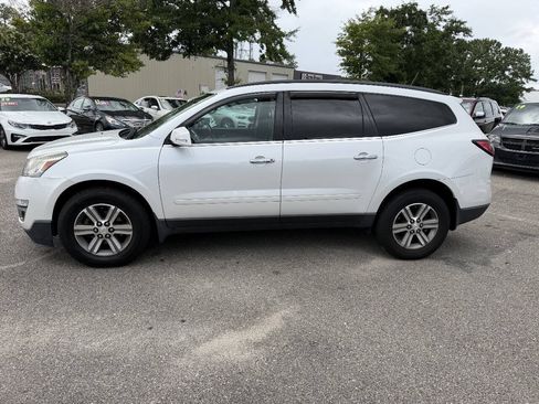 Used 2016 Chevrolet Traverse LT FWD image 7