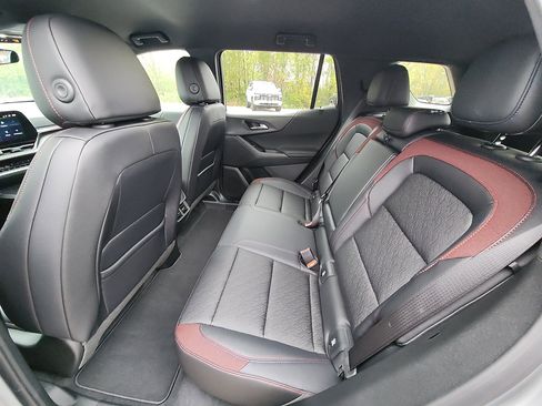 New 2026 Chevrolet Equinox RS w/ Convenience Package III image 28