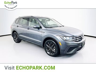 Used 2024 Volkswagen Tiguan SE