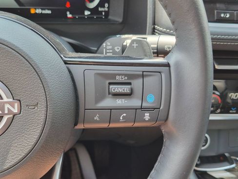 Certified 2023 Nissan Rogue Platinum w/ Platinum Premium Package AWD/4WD image 17