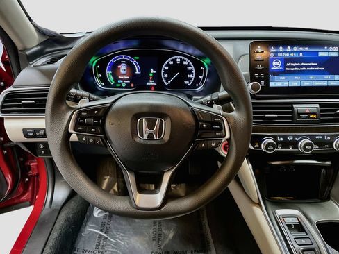 Used 2021 Honda Accord EX image 11