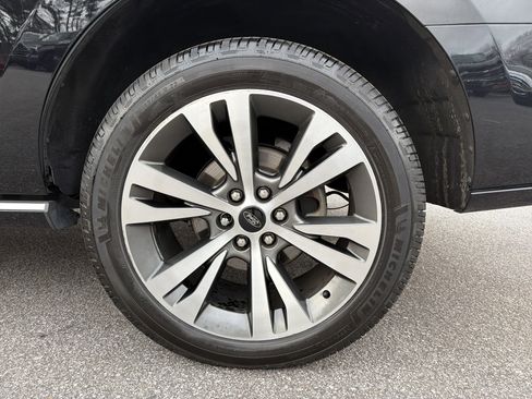 Used 2020 Ford Expedition Platinum image 23