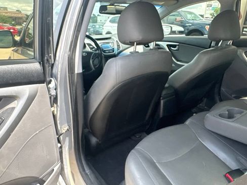 Used 2015 Hyundai Elantra Limited FWD image 31