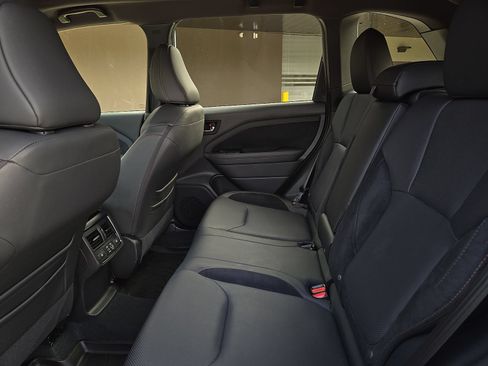 Certified 2025 Subaru Forester Touring AWD/4WD image 10
