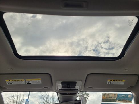 Certified 2025 Honda HR-V EX-L image 16