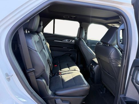 New 2026 Ford Explorer ST w/ Sun And Sound Package image 18