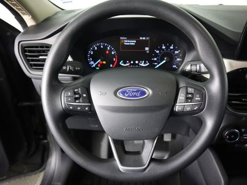 Used 2020 Ford Escape SE image 35