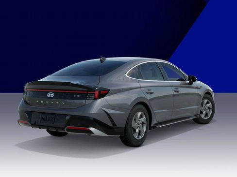 New 2026 Hyundai Sonata SE FWD image 4