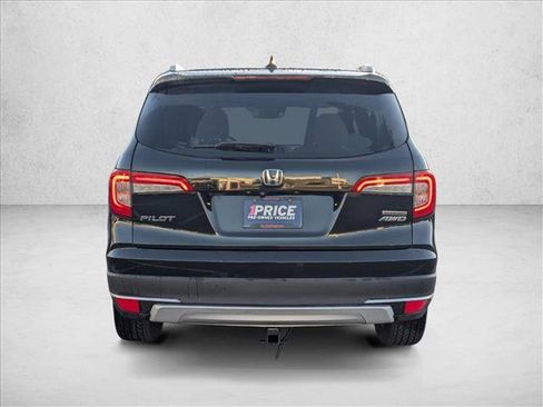 Used 2019 Honda Pilot Touring image 3