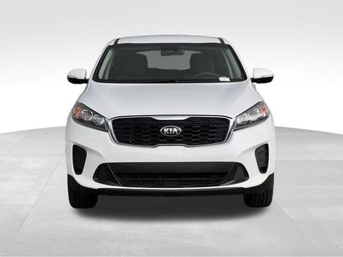 Used 2019 Kia Sorento FWD image 8