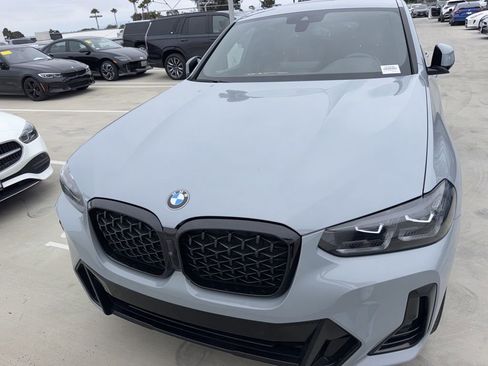 Used 2024 BMW X4 xDrive30i w/ M Sport Package AWD/4WD image 1