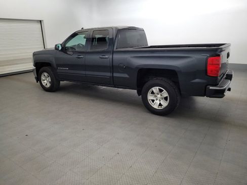 Used 2019 Chevrolet Silverado 1500 LT AWD/4WD image 3