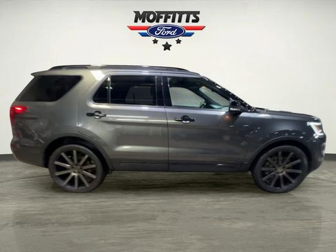 Used 2016 Ford Explorer Sport w/ Equipment Group 401A image 6