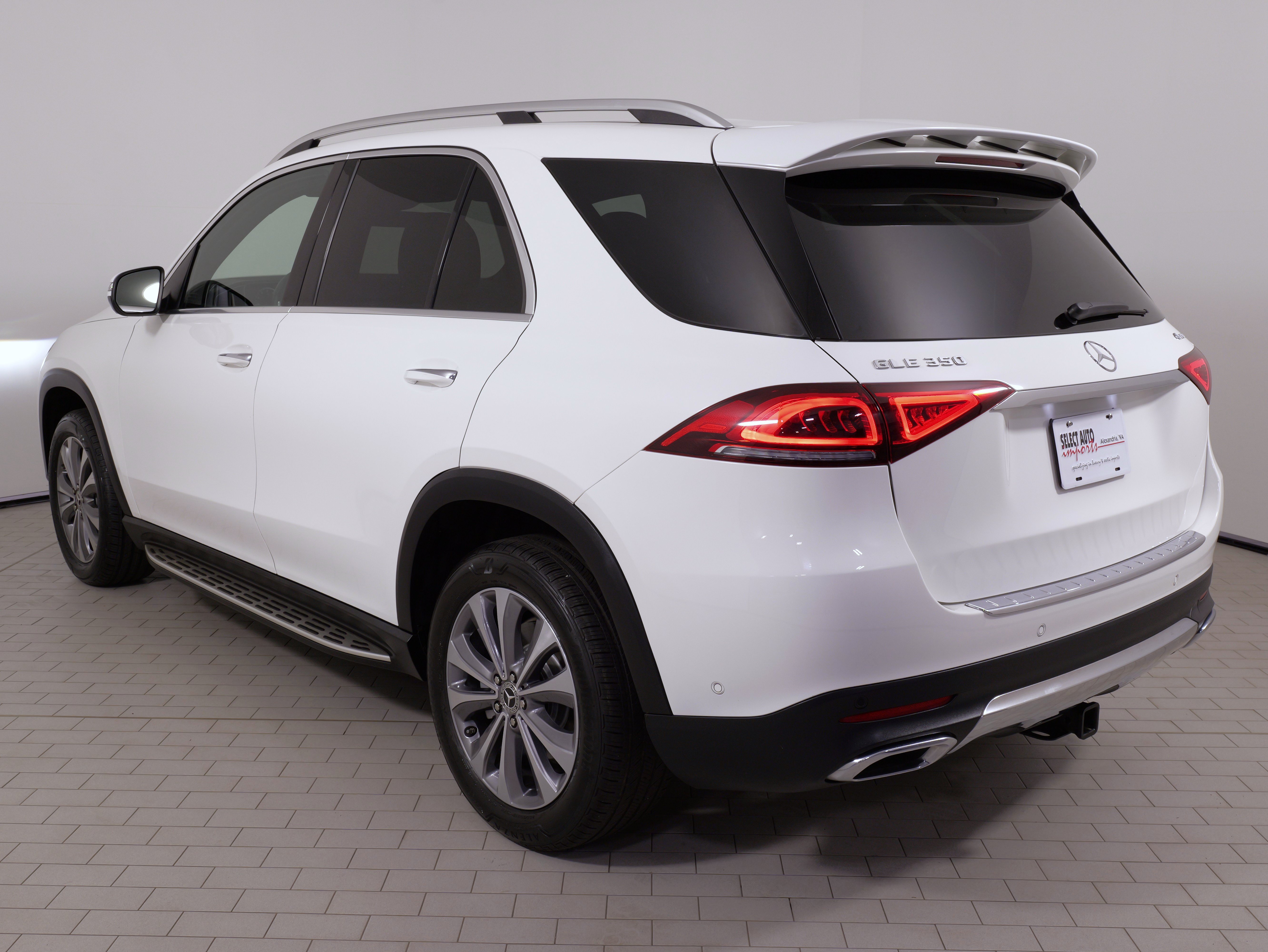 Used 2021 Mercedes-Benz GLE 350 4MATIC image 14