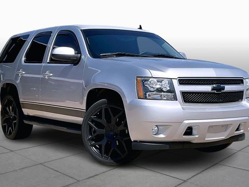 Used 2013 Chevrolet Tahoe LT image 4