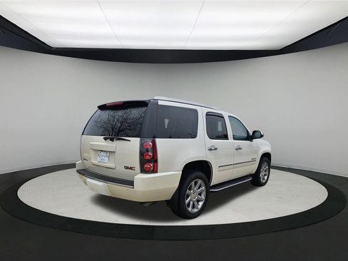 Used 2012 GMC Yukon Denali image 4