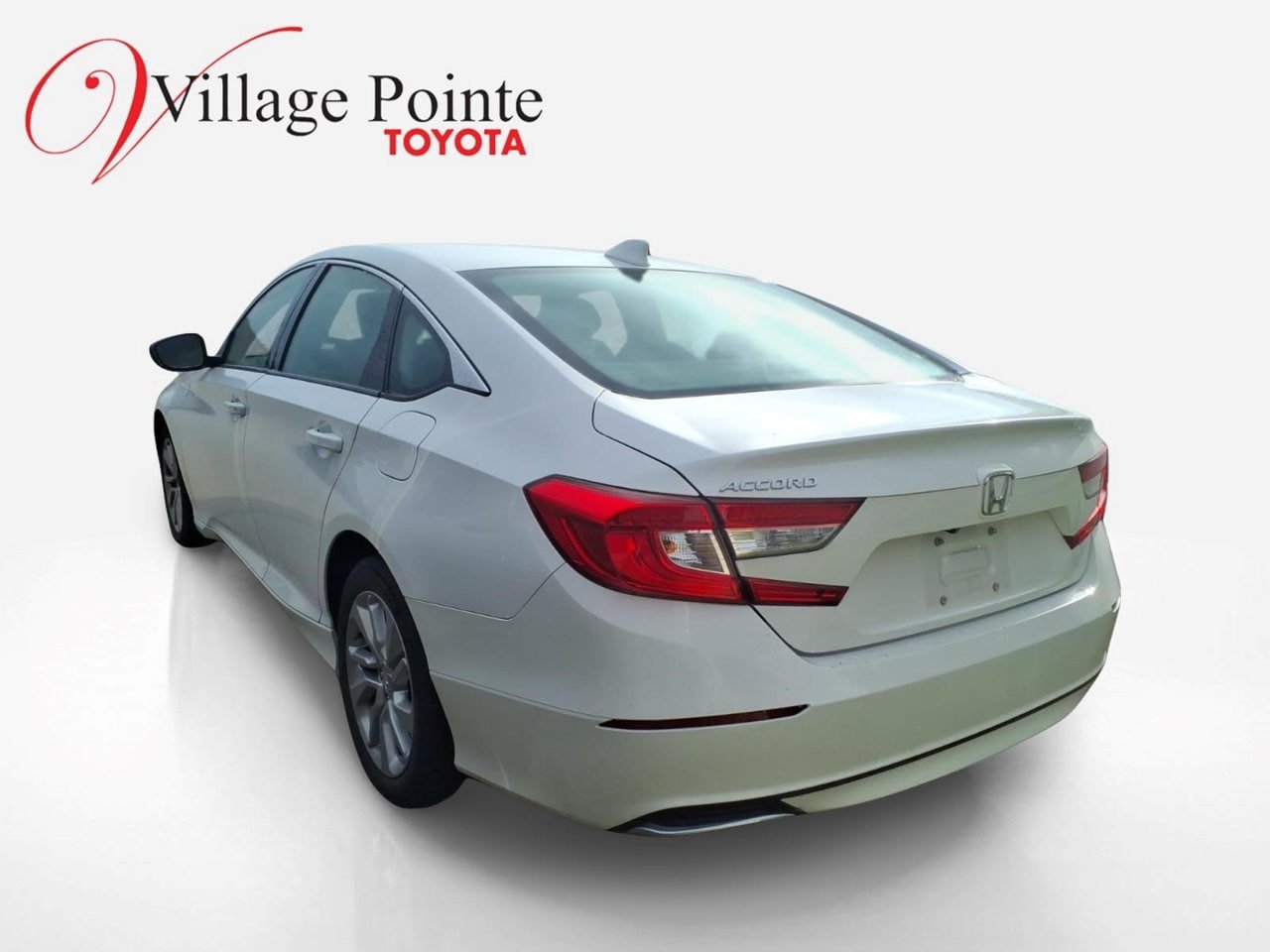 Used 2019 Honda Accord LX image 2