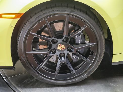 Certified 2025 Porsche 911 Carrera w/ Premium Package RWD image 13