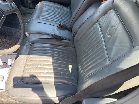 Used 1989 Cadillac Brougham image 19