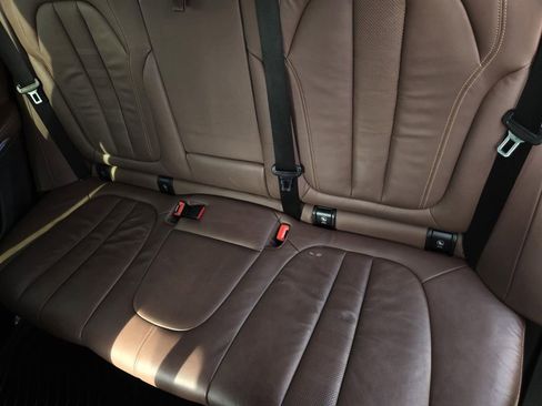 Used 2020 BMW X5 sDrive40i w/ Luxury Seating Package image 15